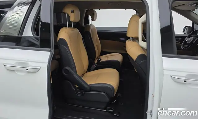 Kia Carnival 2023 3.5 автомат (гидро), миниатюра 11