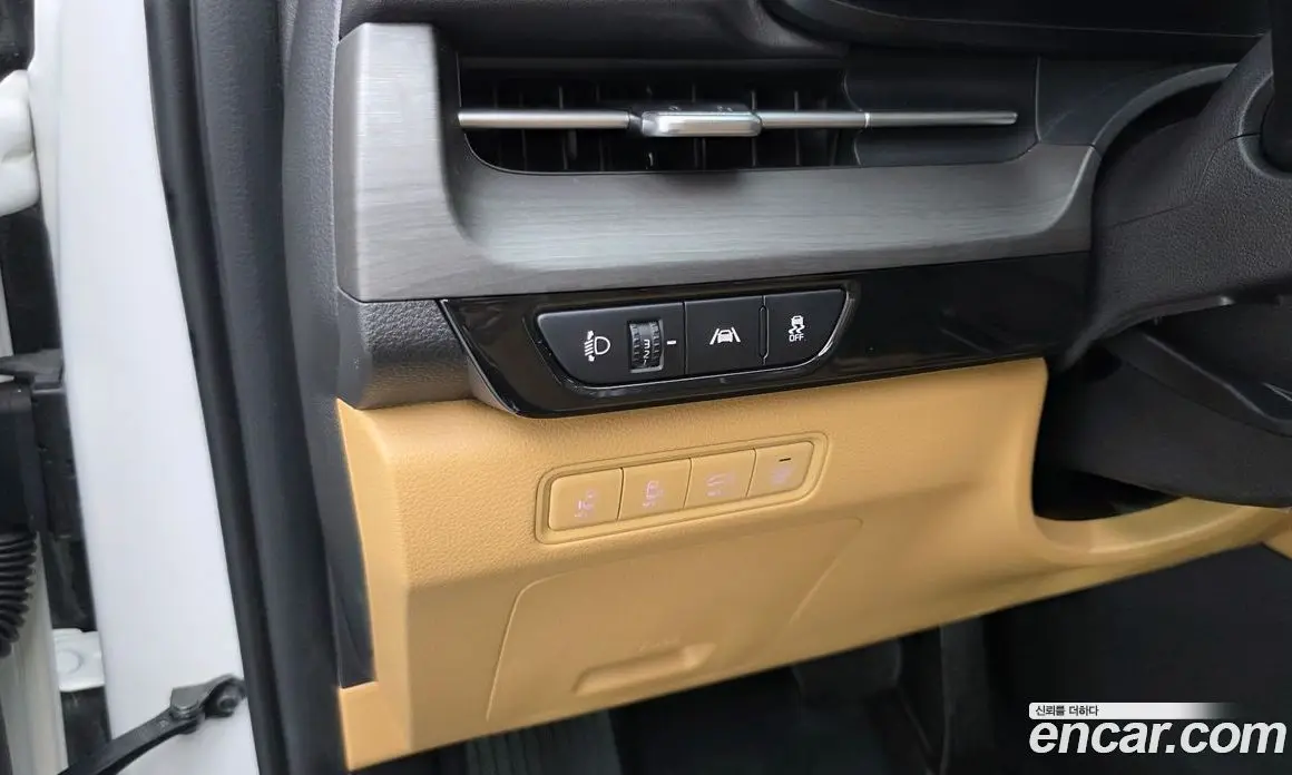 Kia Carnival 2023 3.5 автомат (гидро), фото 12