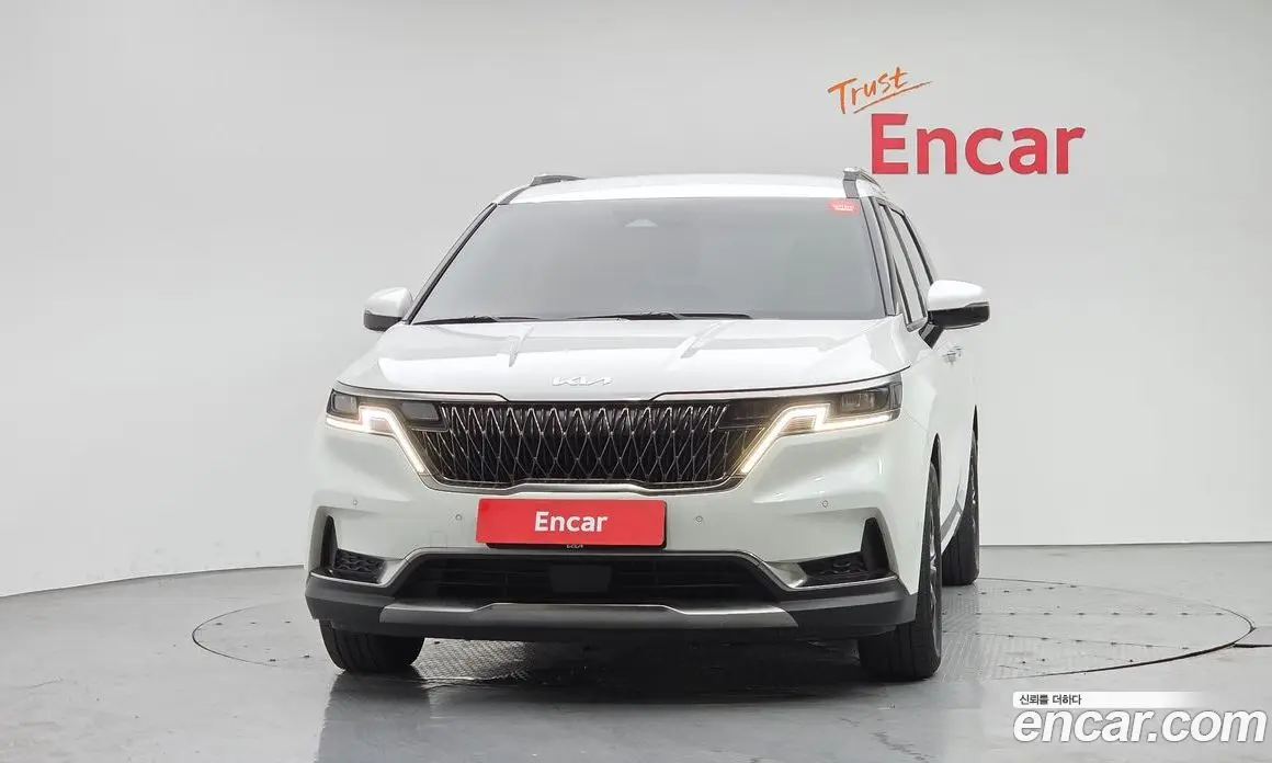 Kia Carnival 2023 3.5 автомат (гидро), фото 3