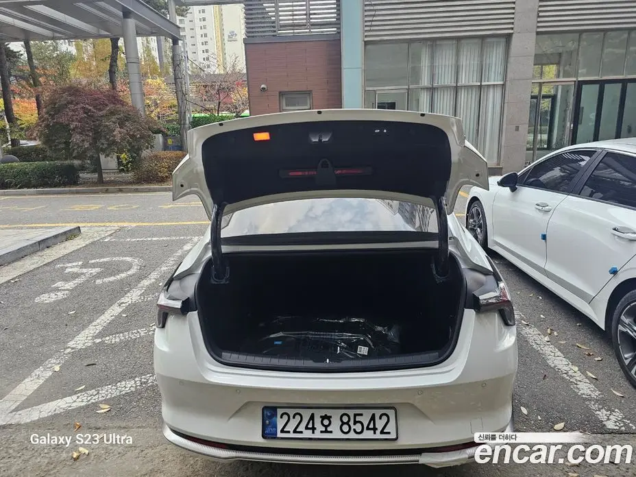 Kia K8 2024 1.6 автомат (гидро), фото 2 Kia K8 2024 1.6 автомат (гидро), фото 2