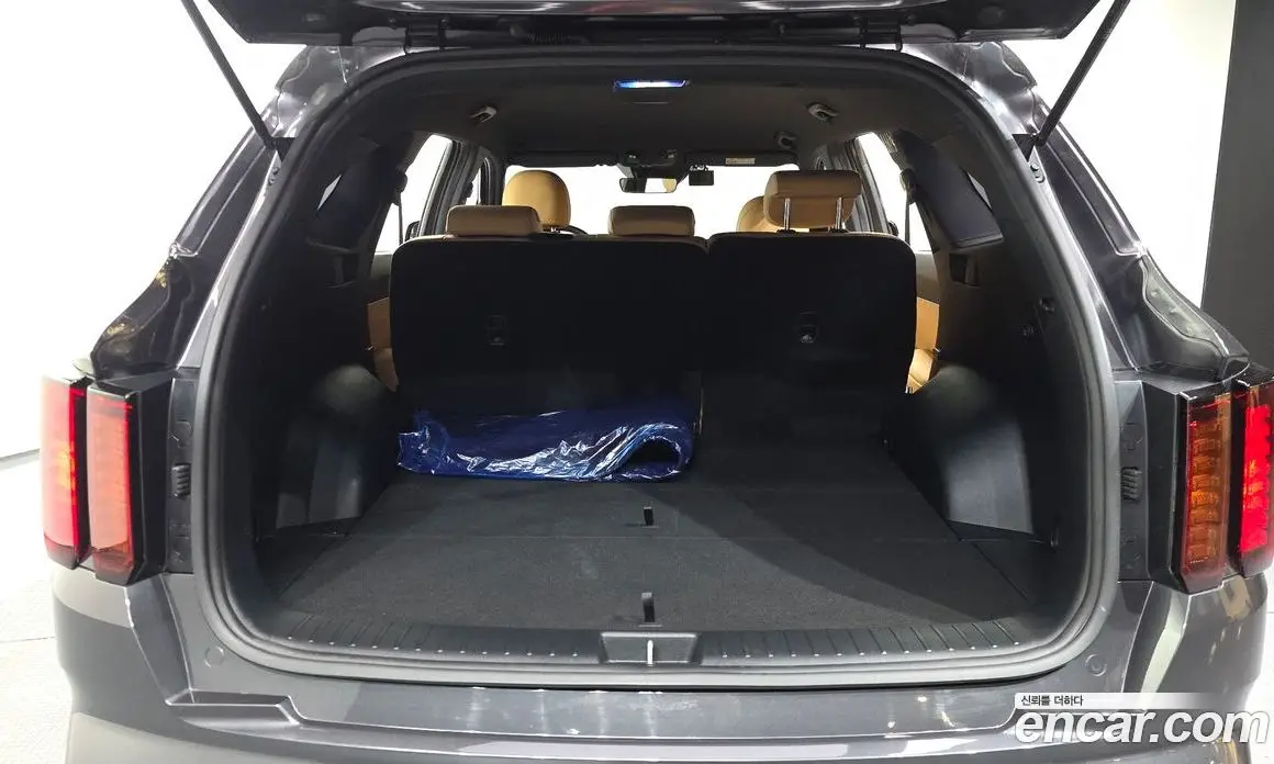 Kia Sorento 2022 2.5 автомат (гидро), фото 20 Kia Sorento 2022 2.5 автомат (гидро), фото 20