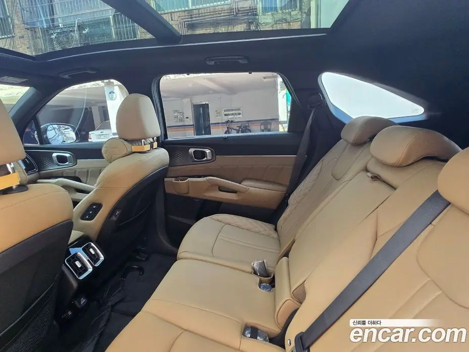 Kia Sorento 2026 1.6 автомат (гидро), фото 11 Kia Sorento 2026 1.6 автомат (гидро), фото 11