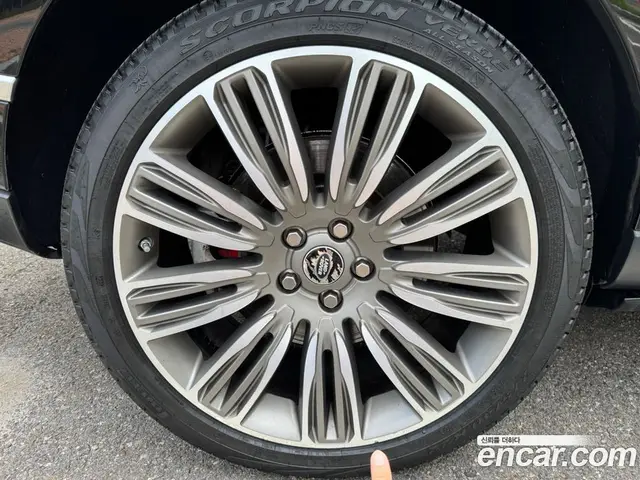 Land Rover Range Rover 2020 5.0 автомат (гидро), миниатюра 11