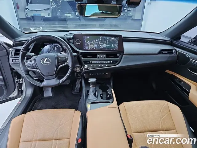 Lexus ES 2024 2.5 автомат (гидро), миниатюра 5