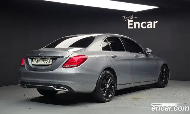 Mercedes-Benz C-Class 2016 2.1 автомат (гидро), миниатюра 2