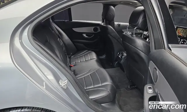 Mercedes-Benz C-Class 2016 2.1 автомат (гидро), миниатюра 12