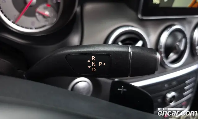 Mercedes-Benz CLA-Class 2016 2.1 автомат (гидро), миниатюра 9 Mercedes-Benz CLA-Class 2016 2.1 автомат (гидро), миниатюра 9