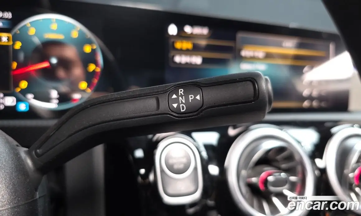 Mercedes-Benz CLA-Class 2022 2.0 автомат (гидро), фото 9