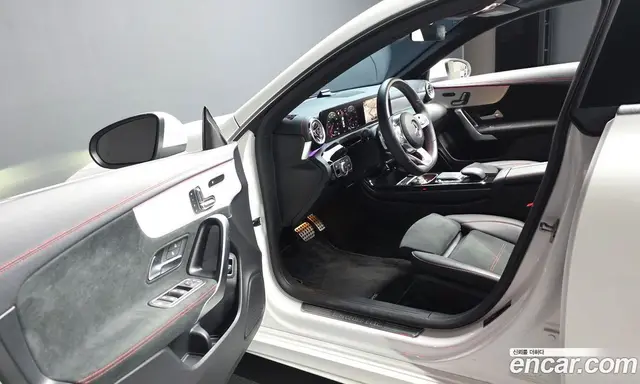 Mercedes-Benz CLA-Class 2022 2.0 автомат (гидро), миниатюра 10
