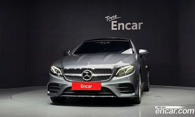 Mercedes-Benz E-Class 2017 3.0 автомат (гидро), миниатюра 3