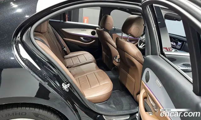 Mercedes-Benz E-Class 2019 2.0 автомат (гидро), миниатюра 12