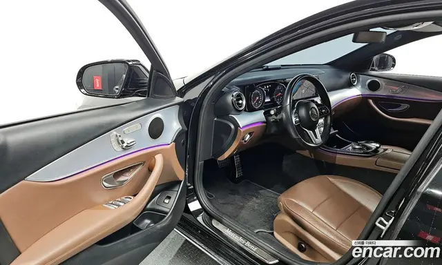 Mercedes-Benz E-Class 2019 2.0 автомат (гидро), миниатюра 10 Mercedes-Benz E-Class 2019 2.0 автомат (гидро), миниатюра 10