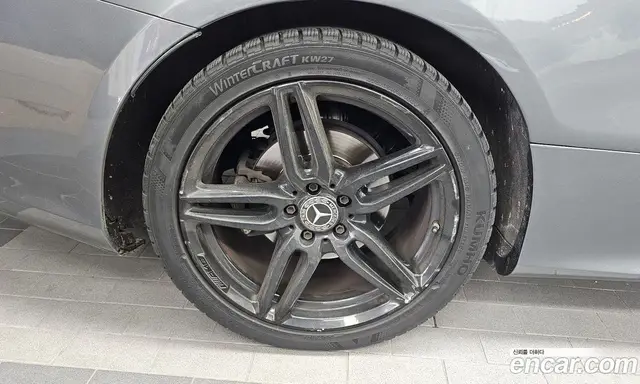 Mercedes-Benz E-Class 2019 1.9 автомат (гидро), миниатюра 5