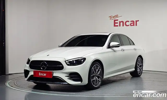 Mercedes-Benz E-Class, 2023, 33 875 км