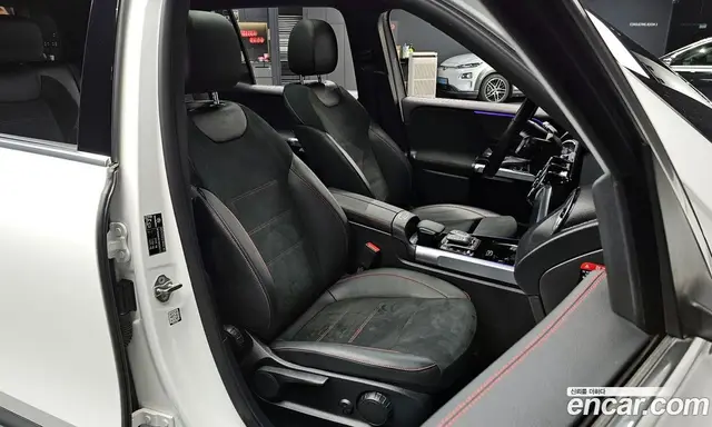 Mercedes-Benz GLB-Class 2022 2.0 автомат (гидро), миниатюра 10 Mercedes-Benz GLB-Class 2022 2.0 автомат (гидро), миниатюра 10