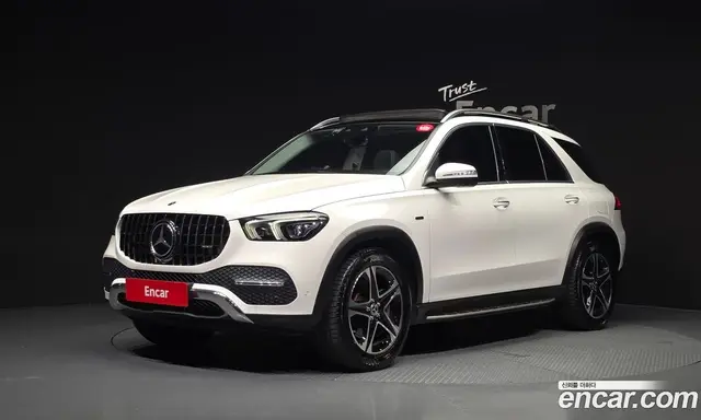 Mercedes-Benz GLE-Class, 2021, 97 092 км
