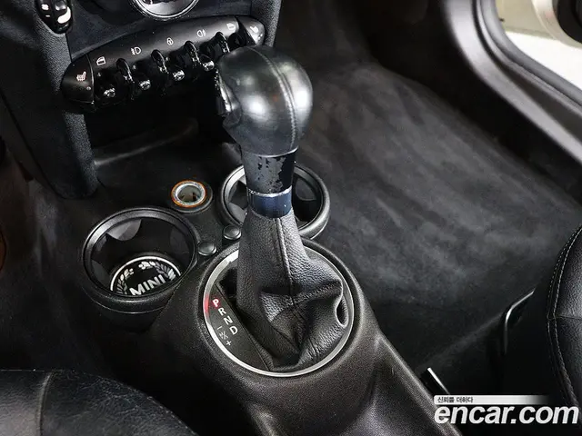 Mini Cooper 2011 1.6 автомат (гидро), миниатюра 12