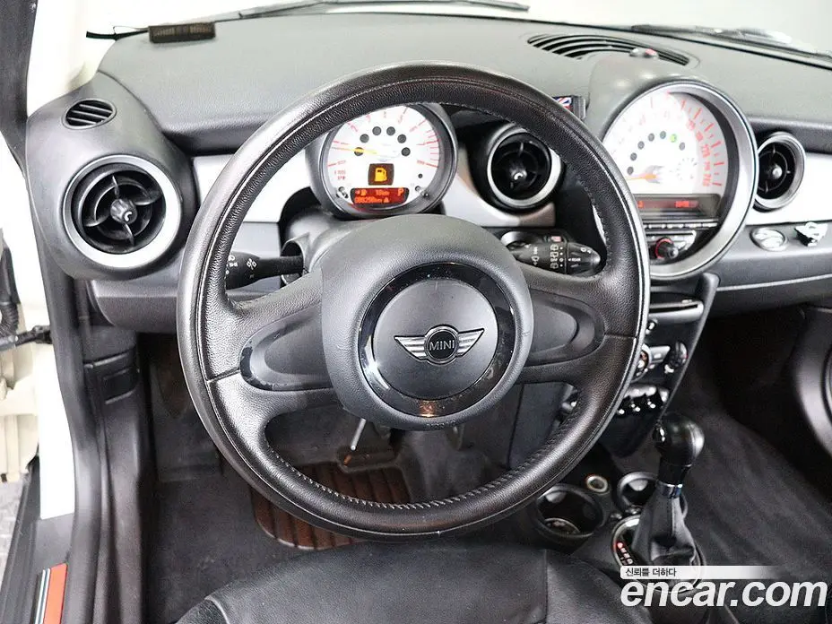Mini Cooper 2011 1.6 автомат (гидро), фото 17 Mini Cooper 2011 1.6 автомат (гидро), фото 17