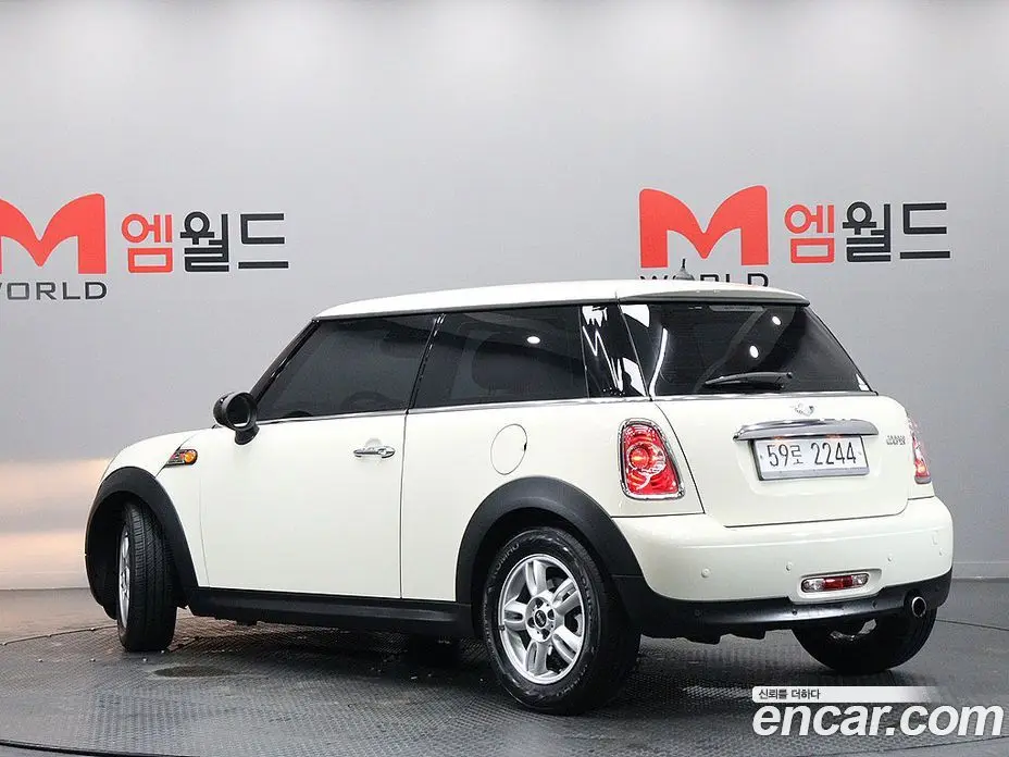 Mini Cooper 2011 1.6 автомат (гидро), фото 3 Mini Cooper 2011 1.6 автомат (гидро), фото 3