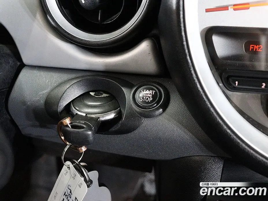 Mini Cooper 2011 1.6 автомат (гидро), фото 10 Mini Cooper 2011 1.6 автомат (гидро), фото 10