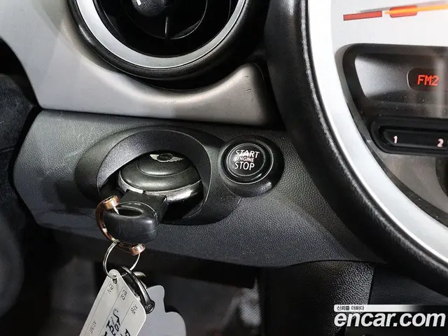 Mini Cooper 2011 1.6 автомат (гидро), миниатюра 10 Mini Cooper 2011 1.6 автомат (гидро), миниатюра 10