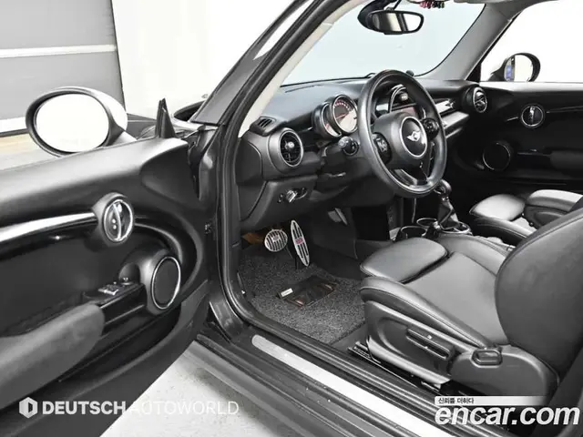 Mini Cooper 2015 1.5 автомат (гидро), миниатюра 11 Mini Cooper 2015 1.5 автомат (гидро), миниатюра 11