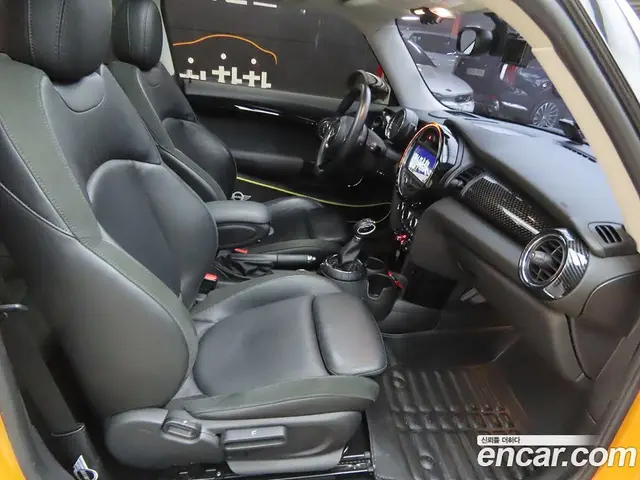 Mini Cooper 2015 2.0 автомат (гидро), миниатюра 7