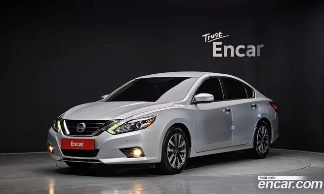 Nissan Altima, 2016, 44 364 км