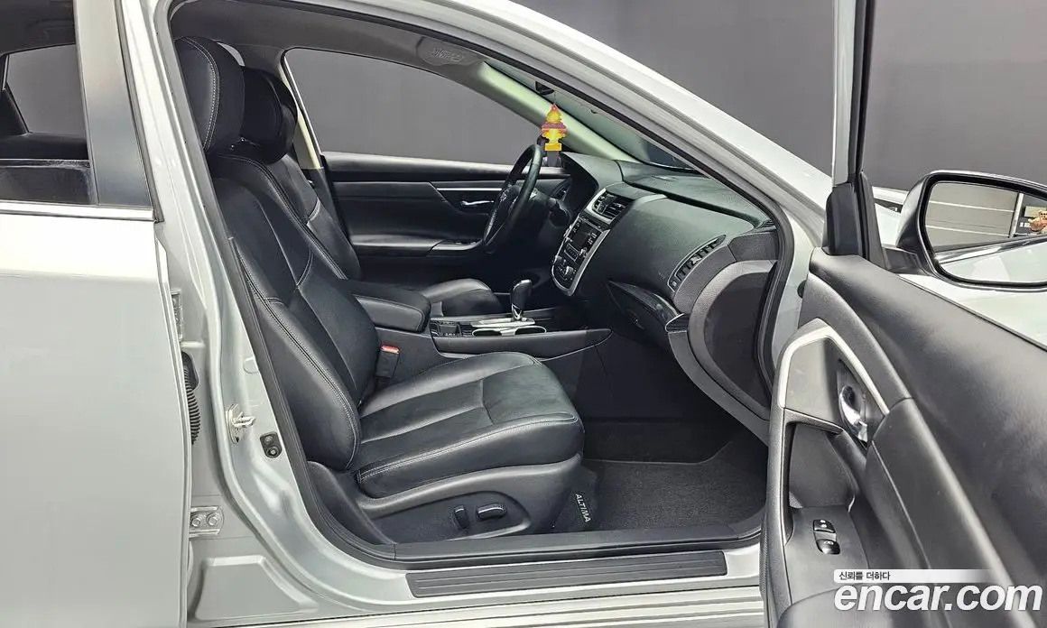Nissan Altima 2016 2.5 автомат (гидро), фото 11 Nissan Altima 2016 2.5 автомат (гидро), фото 11