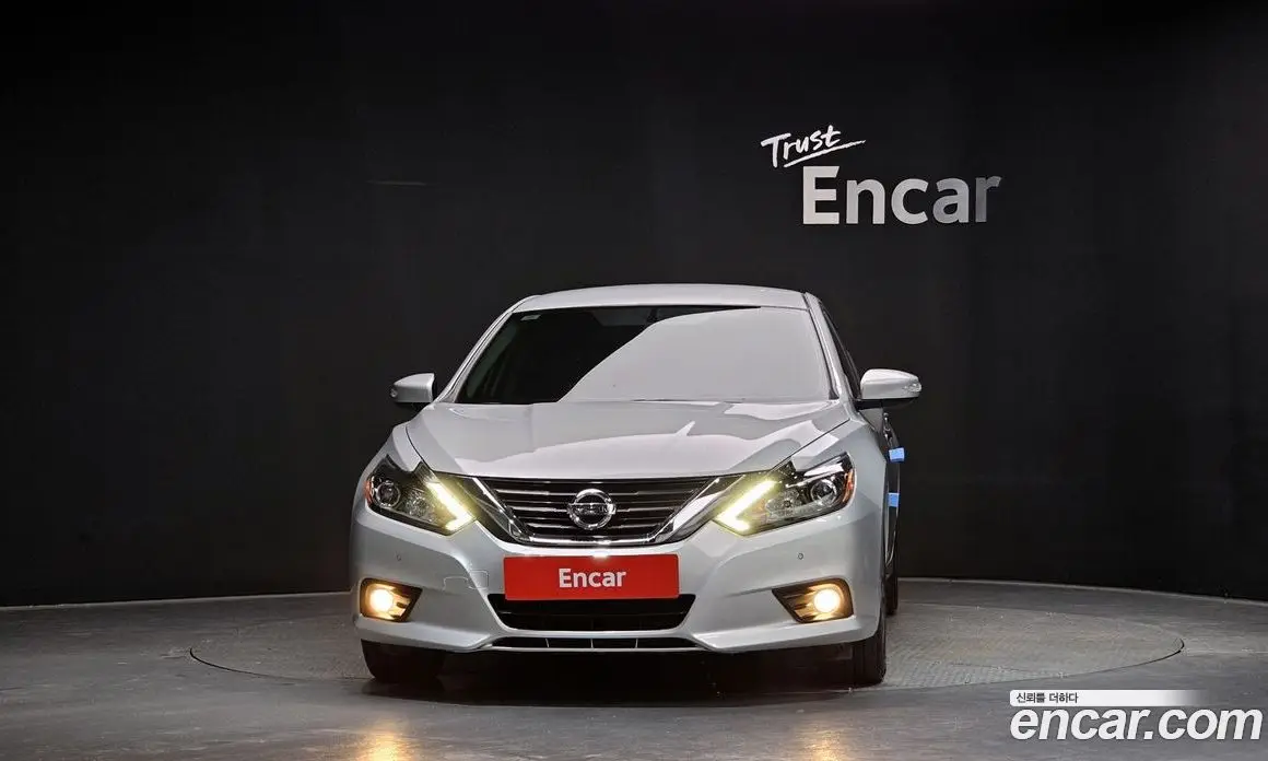 Nissan Altima 2016 2.5 автомат (гидро), фото 3 Nissan Altima 2016 2.5 автомат (гидро), фото 3