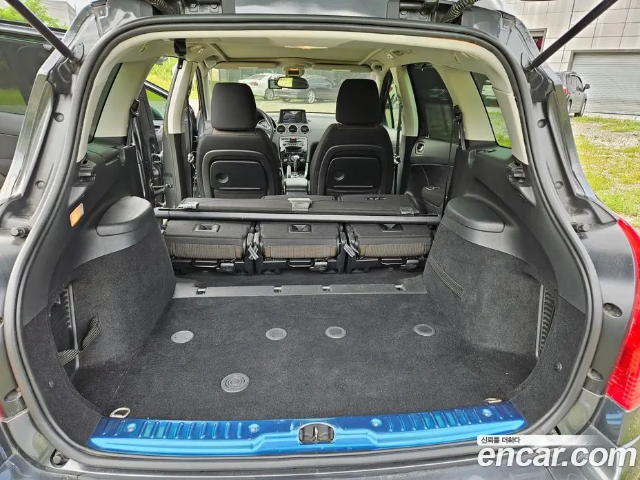 Peugeot 308 2014 1.6 автомат (гидро), фото 5 Peugeot 308 2014 1.6 автомат (гидро), фото 5