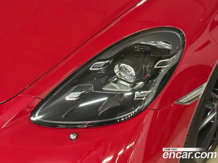 Porsche 718 2022 4.0 автомат (гидро), фото 4 Porsche 718 2022 4.0 автомат (гидро), фото 4