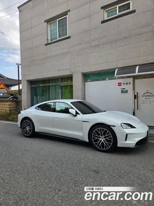 Porsche Taycan 2025 автомат (гидро), фото 1 Porsche Taycan 2025 автомат (гидро), фото 1
