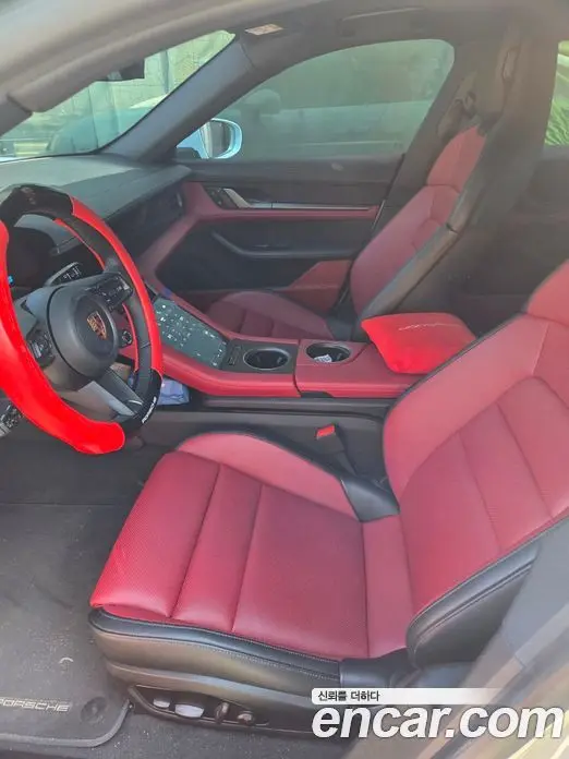Porsche Taycan 2025 автомат (гидро), фото 7 Porsche Taycan 2025 автомат (гидро), фото 7