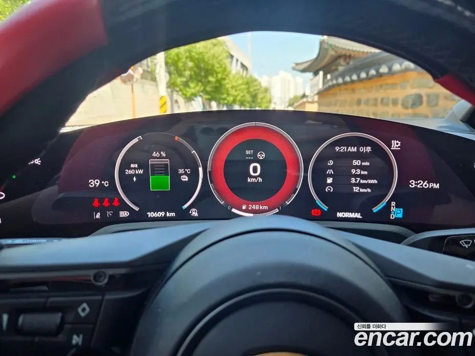 Porsche Taycan 2025 автомат (гидро), фото 8 Porsche Taycan 2025 автомат (гидро), фото 8