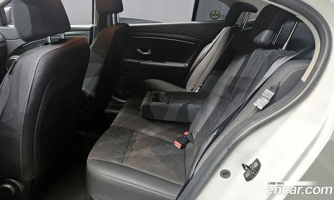 Renault (Samsung) SM3 2013 1.6 автомат (гидро), фото 12 Renault (Samsung) SM3 2013 1.6 автомат (гидро), фото 12