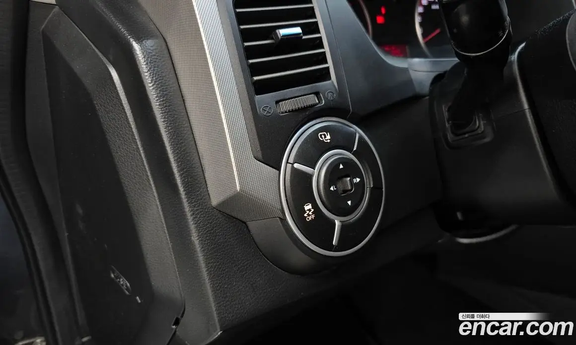 SsangYong Korando 2013 2.0 автомат (гидро), фото 16 SsangYong Korando 2013 2.0 автомат (гидро), фото 16