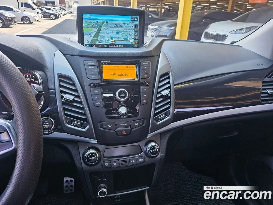 SsangYong Korando 2017 2.2 автомат (гидро), фото 13