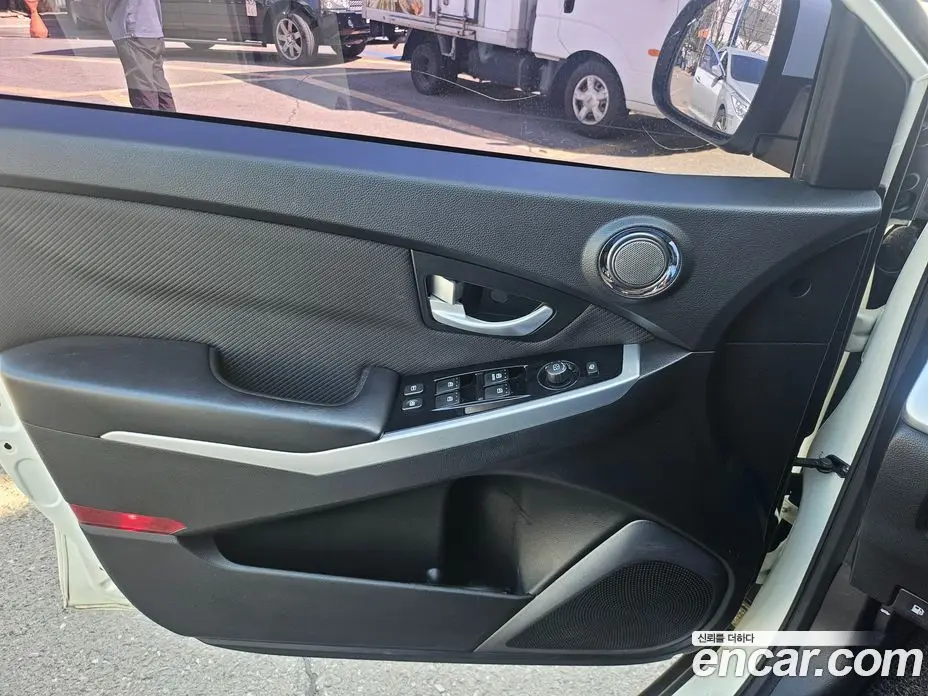 SsangYong Korando 2017 2.2 автомат (гидро), фото 16