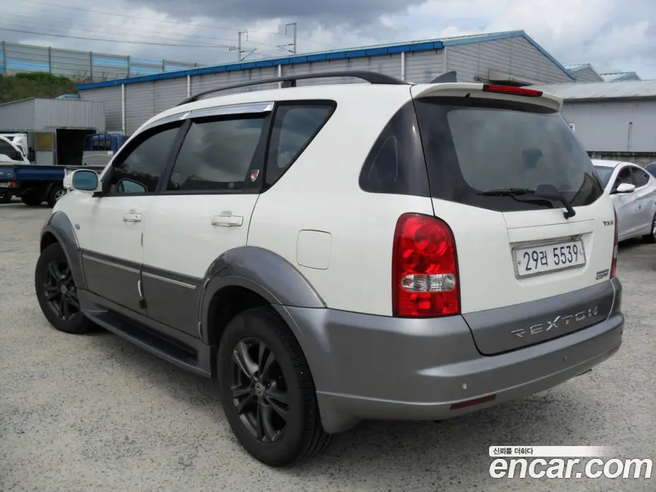 SsangYong Rexton 2011 2.0 автомат (гидро), фото 5 SsangYong Rexton 2011 2.0 автомат (гидро), фото 5