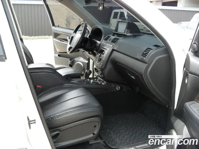 SsangYong Rexton 2011 2.0 автомат (гидро), миниатюра 10 SsangYong Rexton 2011 2.0 автомат (гидро), миниатюра 10