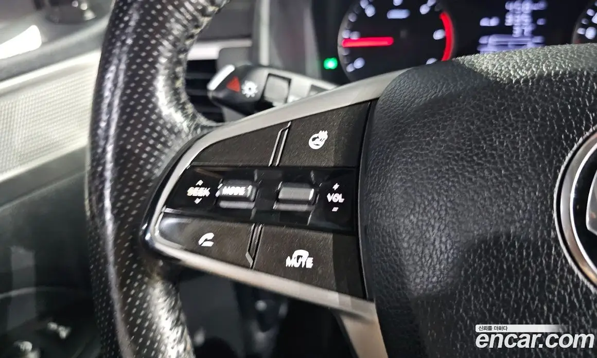 SsangYong Rexton 2018 2.2 автомат (гидро), фото 17 SsangYong Rexton 2018 2.2 автомат (гидро), фото 17