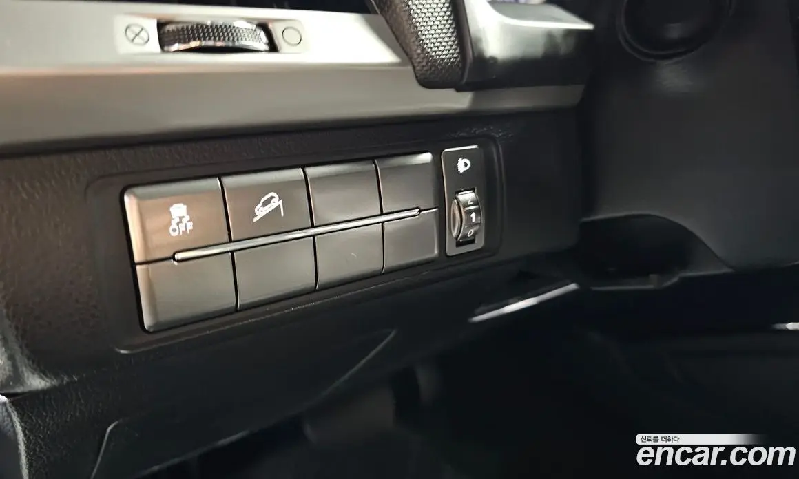 SsangYong Rexton 2018 2.2 автомат (гидро), фото 18 SsangYong Rexton 2018 2.2 автомат (гидро), фото 18