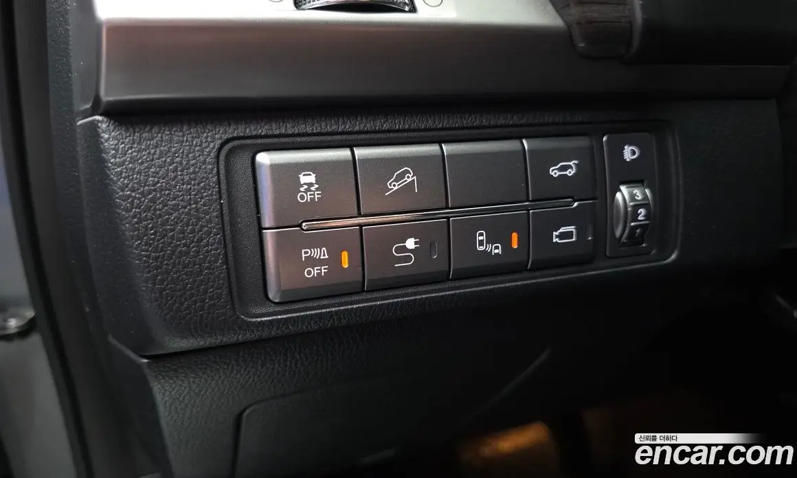 SsangYong Rexton 2018 2.2 автомат (гидро), фото 16 SsangYong Rexton 2018 2.2 автомат (гидро), фото 16