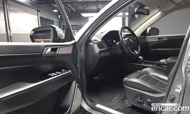 SsangYong Rexton 2018 2.2 автомат (гидро), миниатюра 10 SsangYong Rexton 2018 2.2 автомат (гидро), миниатюра 10