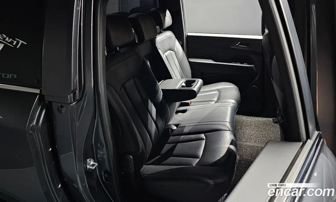 SsangYong Rexton 2022 2.2 автомат (гидро), фото 11
