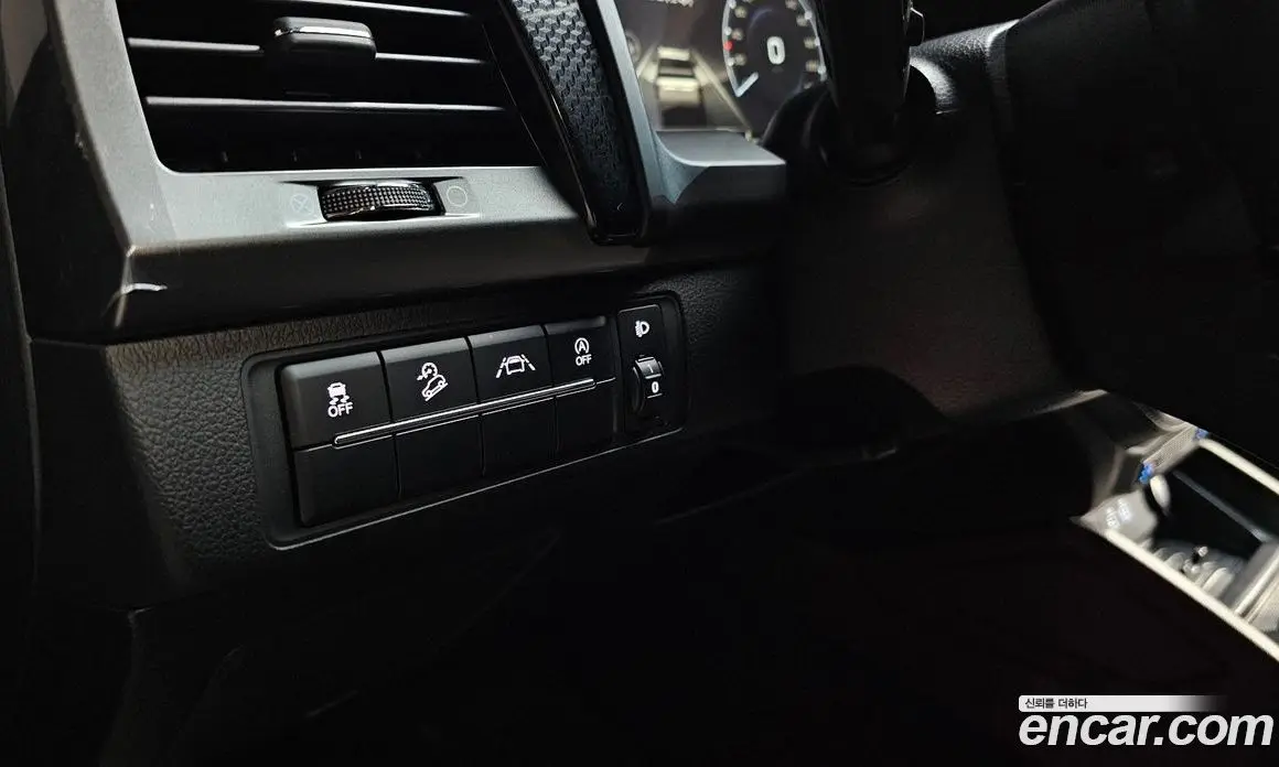 SsangYong Rexton 2022 2.2 автомат (гидро), фото 17