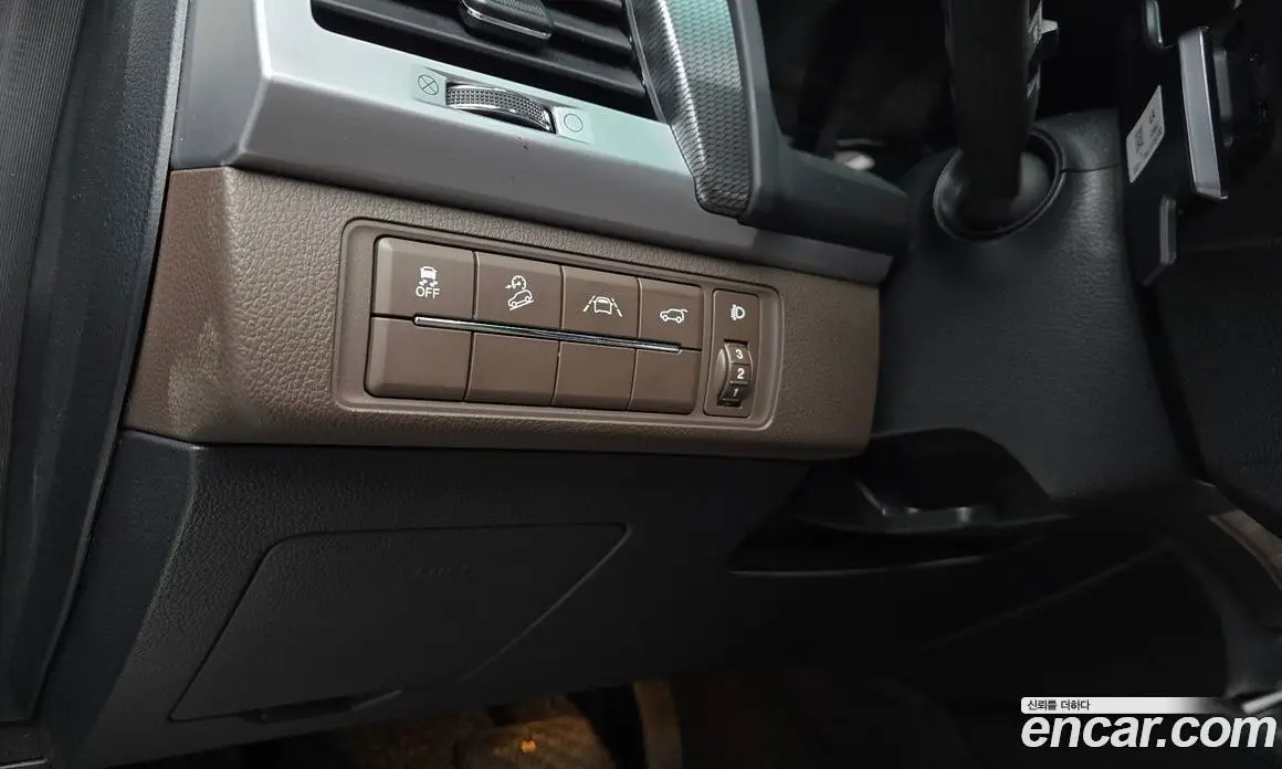 SsangYong Rexton 2023 2.2 автомат (гидро), фото 14