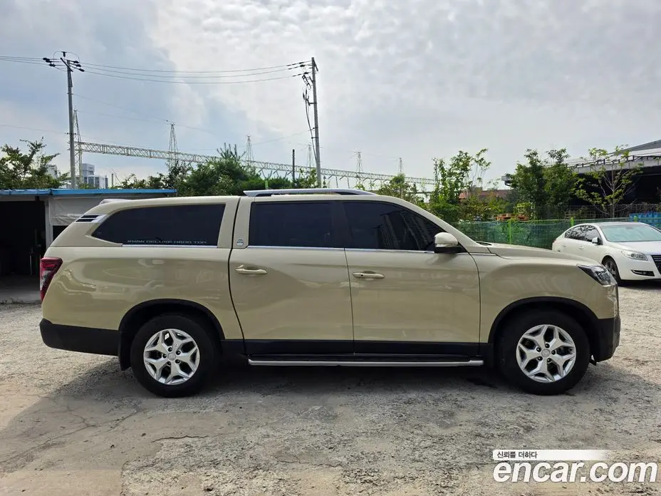 SsangYong Rexton 2024 2.2 автомат (гидро), фото 6 SsangYong Rexton 2024 2.2 автомат (гидро), фото 6