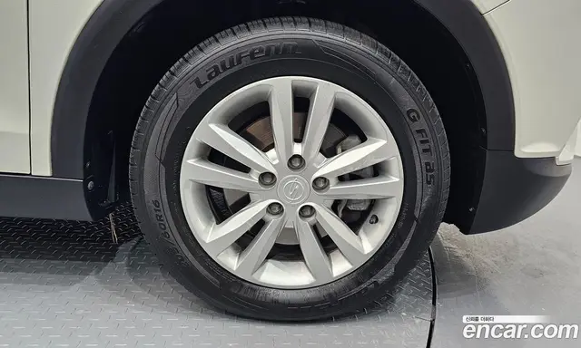 SsangYong TIBOLI 2017 1.6 автомат (гидро), миниатюра 5